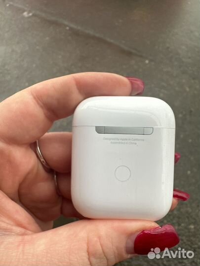 Продам наушники air-pods 2 поколения