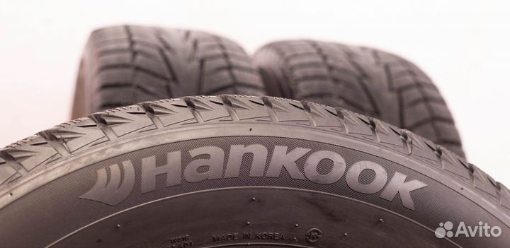 Hankook Winter I'Cept IZ2 215/65 R17 99T