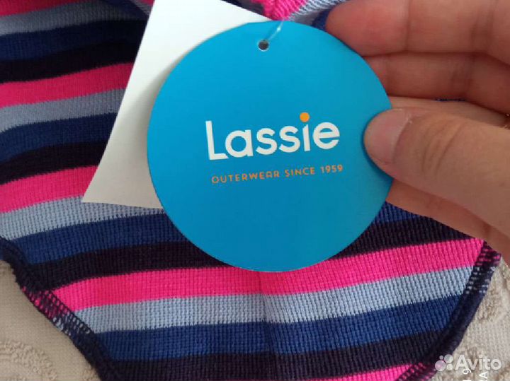 Новая шапка-шлем Lassie 48 шерсть