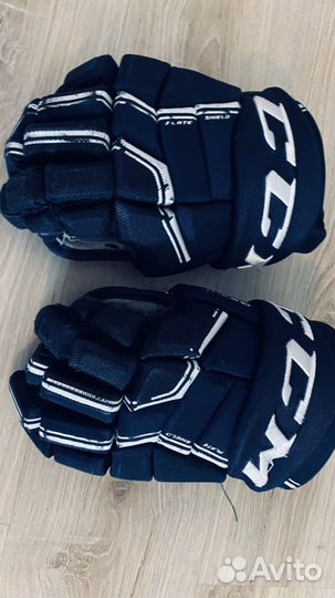 Краги хоккейные