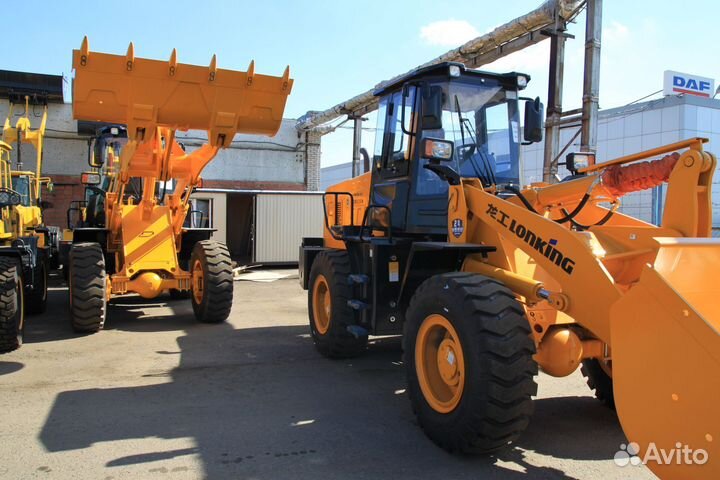 Фронтальный погрузчик Lonking CDM836N, 2023