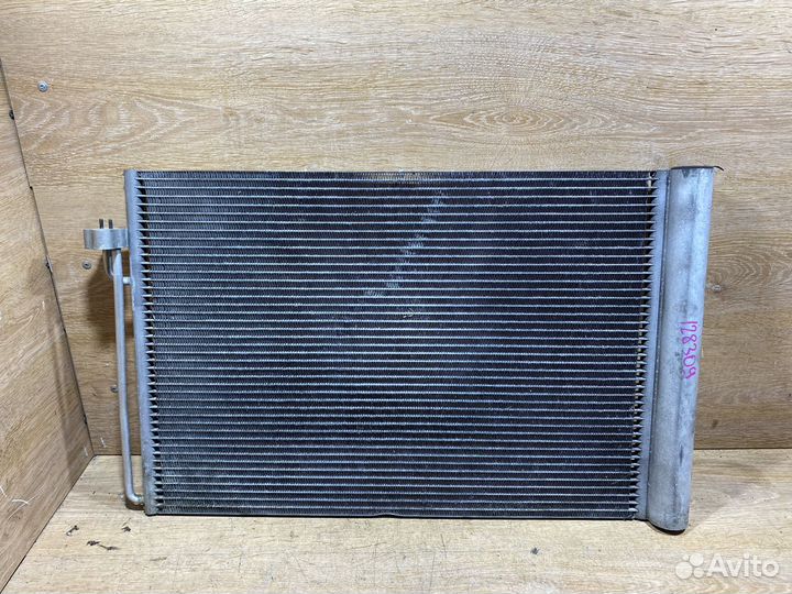 Радиатор кондиционера BMW 7 E65 128309