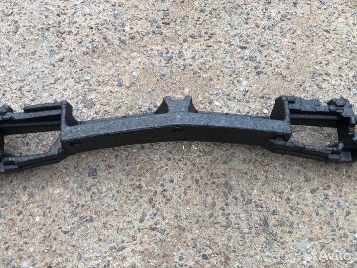 Абсорбер бампера передний Mercedes-Benz Gla X156