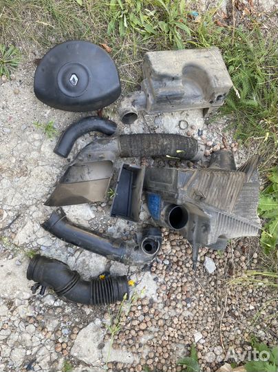 Корпус воздушного фильтраРено Меган 2