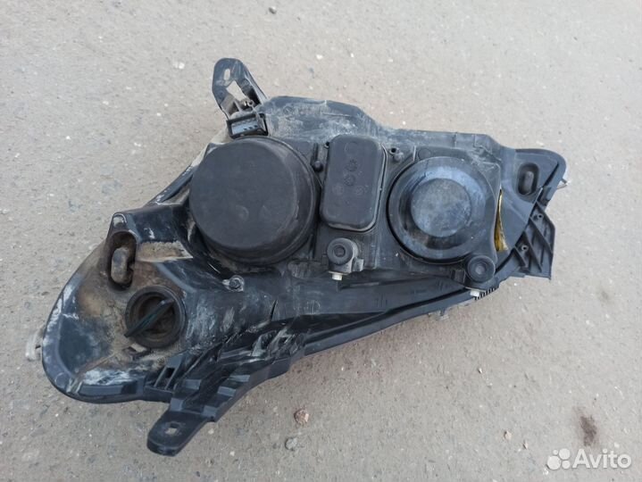 Opel astra h фара