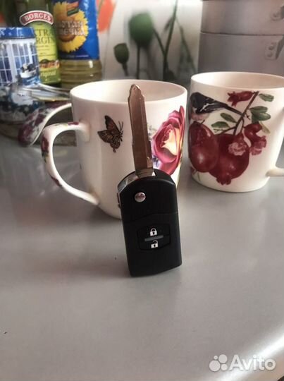 Продам ключ от mazda