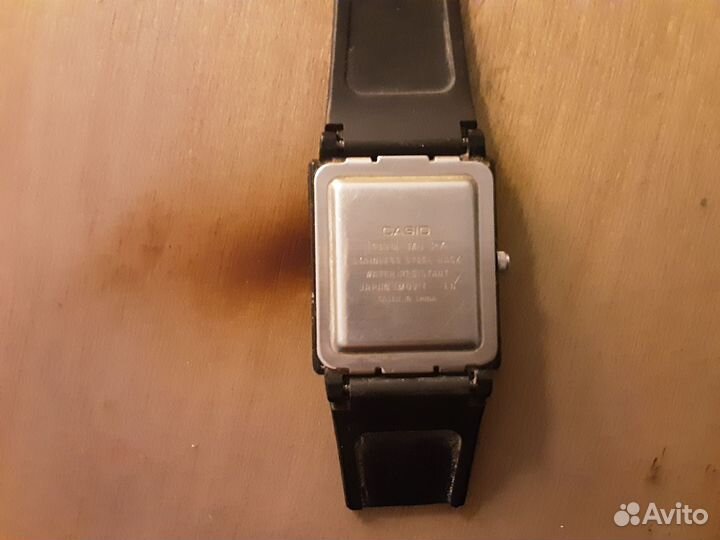 Часы Casio