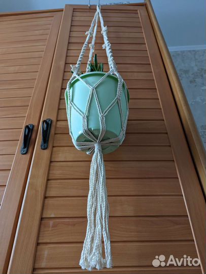 Кашпо подвесное макраме