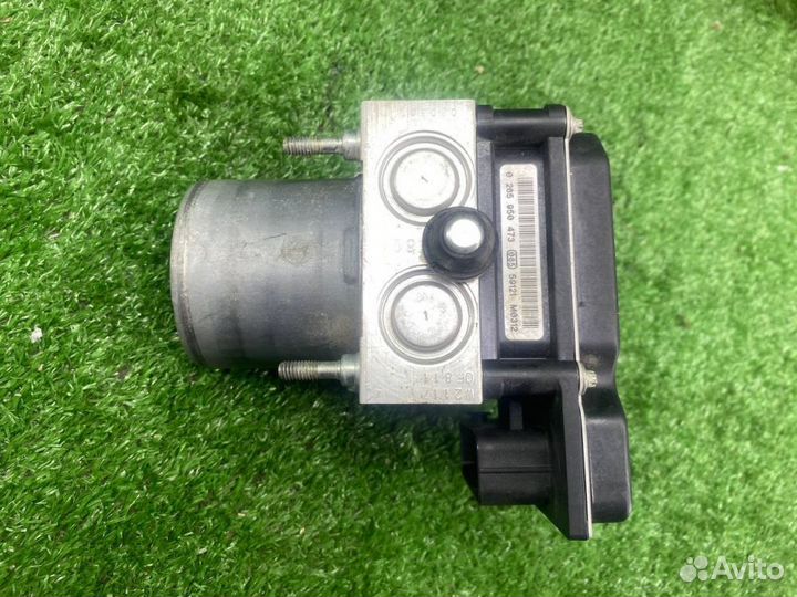 Блок ABS Audi A4 B7 2.0 BWE 4725