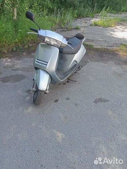 Продам мопед Honda Lead 50