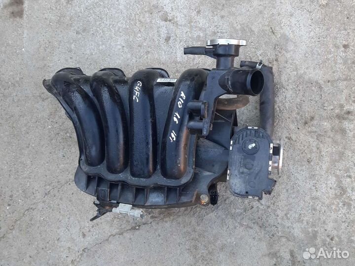 Впускной коллектор 1.6 Hyundai Solaris Kia Rio 3
