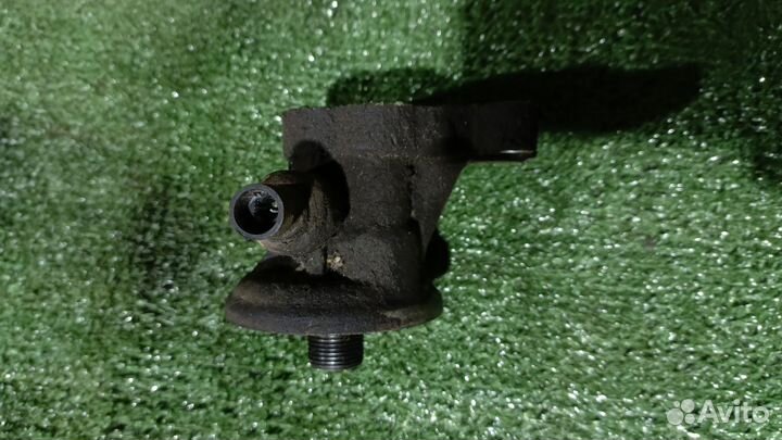 Кронштейн масляного фильтра Chevrolet Epica