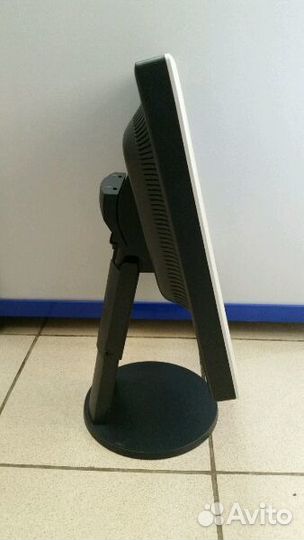 NEC MultiSync LCD1770NX