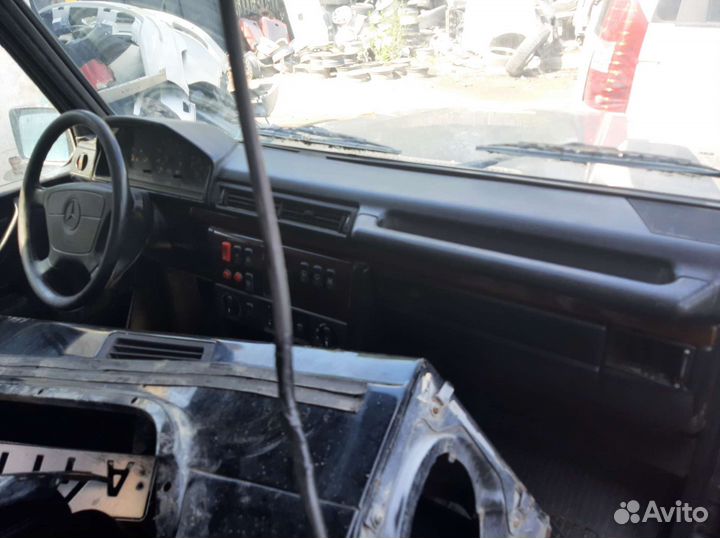 Mercedes G W463 авторазбор запчасти Гелендваген