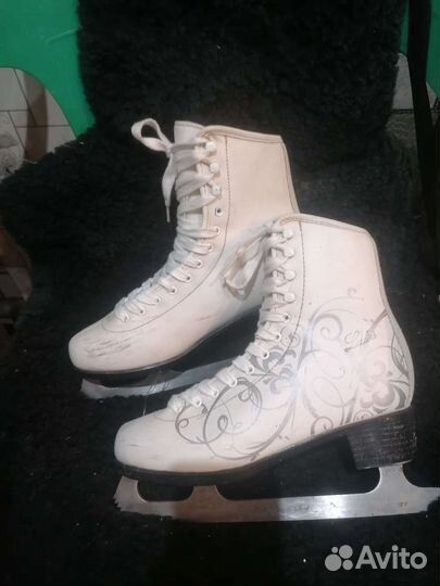 Коньки фигурные