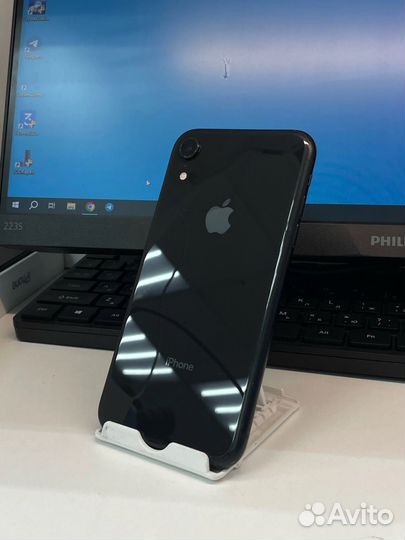 iPhone Xr, 64 ГБ