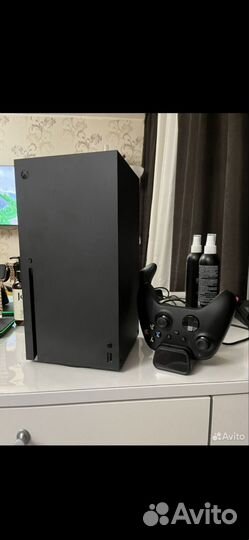 Series X/2 геймпада/SSD, док станция, много игр