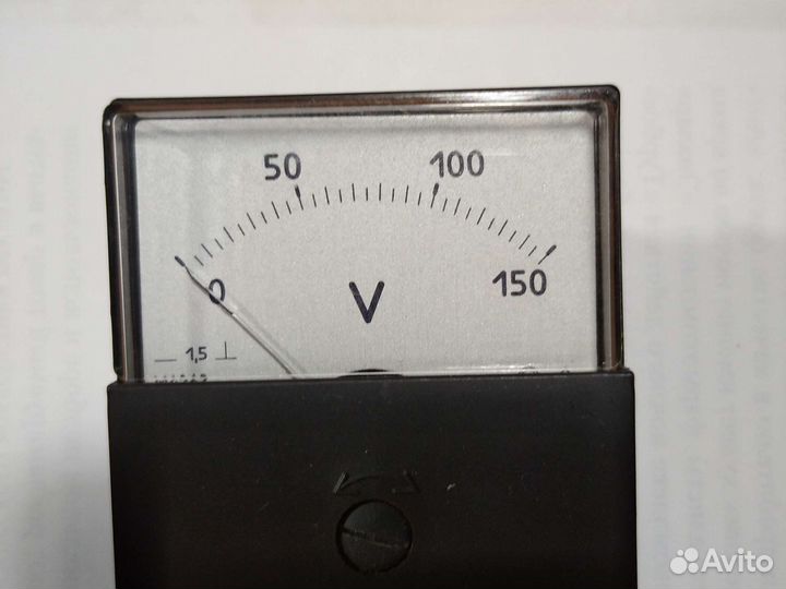 Вольтметр стрелочный М4263 для блоков питания