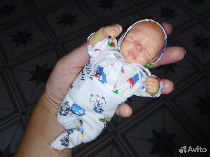 Кукла мини реборн младенец
