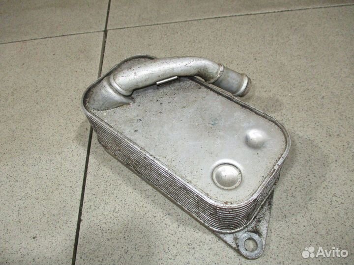 Радиатор масляный BMW 5-Series (E60/E61)