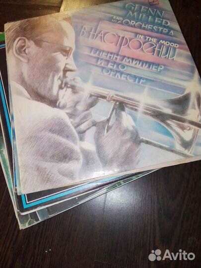 Виниловые пластинки Джаз-Блюз-Кантри Рок-н-ролл