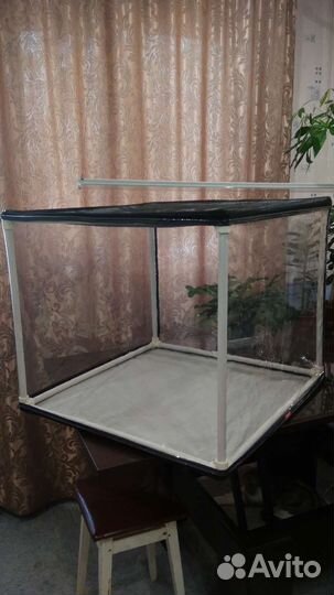 Выставочная палатка для кошек и мелких собак