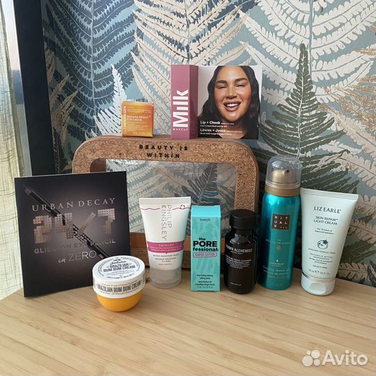 Boots Бьюти боксы с косметикой