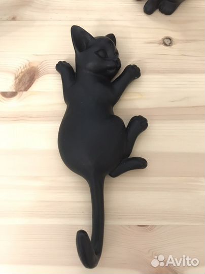 Фигурки декоративные