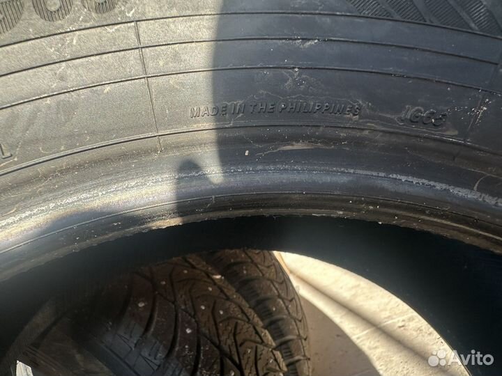 Yokohama Ice Guard IG65 255/55 R19 29J