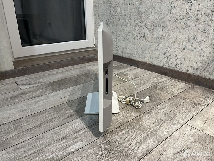 Телевизор samsung