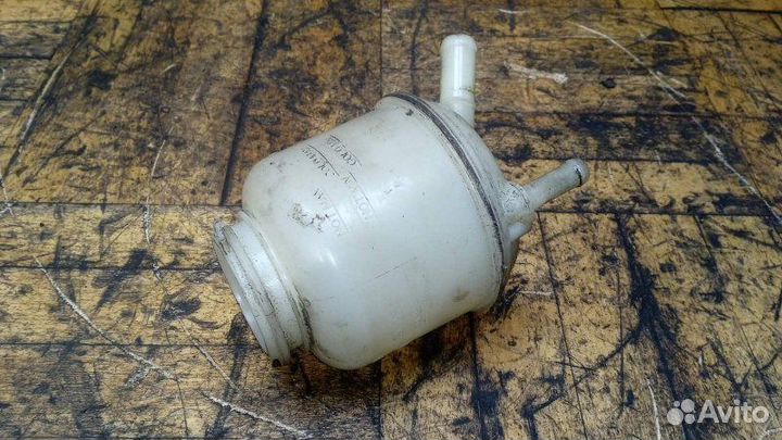 Бачок гидроусилителя Nissan X-Trail T30 1.4