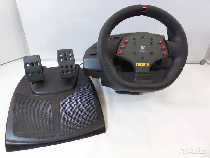 Игровой руль Logitech Momo Racing