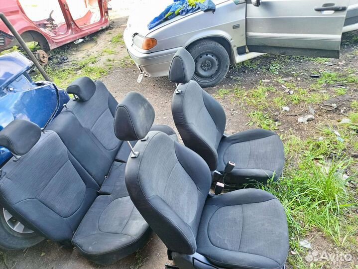 Комплект сидений solaris 1 в отличном состоянии