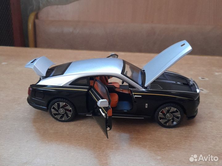 Модель автомобиля