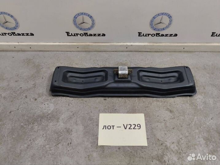 Балка МКПП Mercedes W906 Sprinter