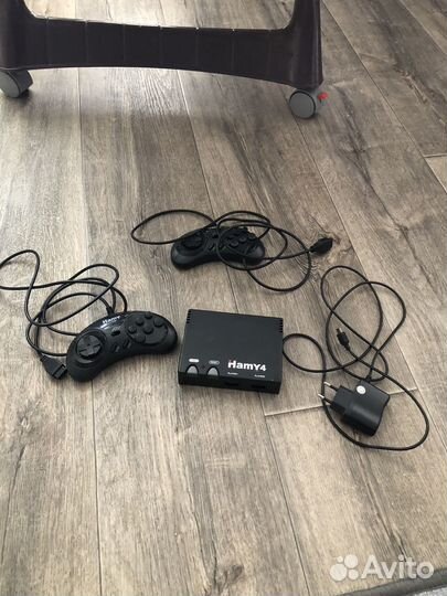 Игровая приставка