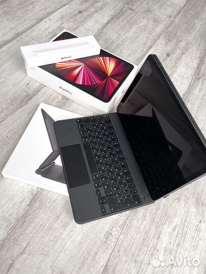 Apple iPad Pro (2021) 11