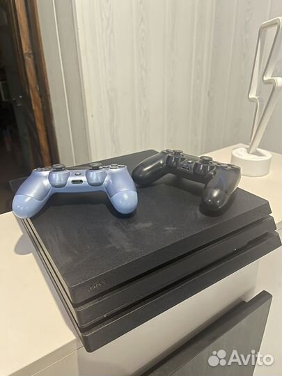 Sony playstation 4 PS4 pro 1tb