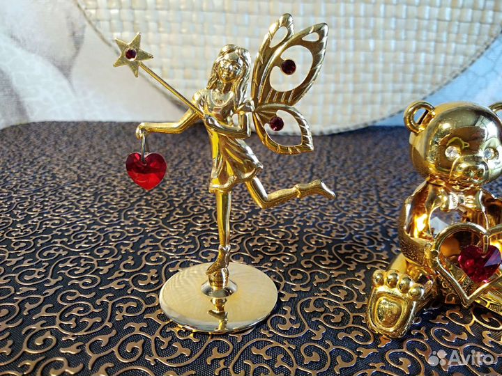 Фигурки с кристаллами Swarovski