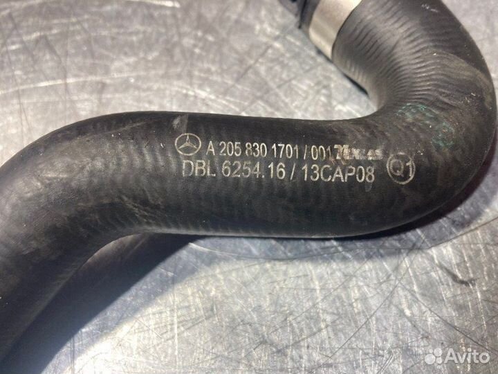 Патрубок (трубопровод, шланг) Mercedes C-Class