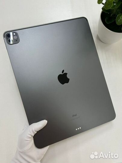 iPad Pro 12.9 M1 (2021) 256Gb. (Б/У. Евротест)