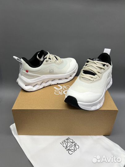 Loewe кроссовки женские