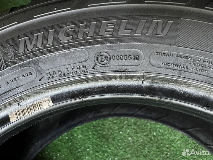 Michelin 4x4 Synchrone 215/65 R16