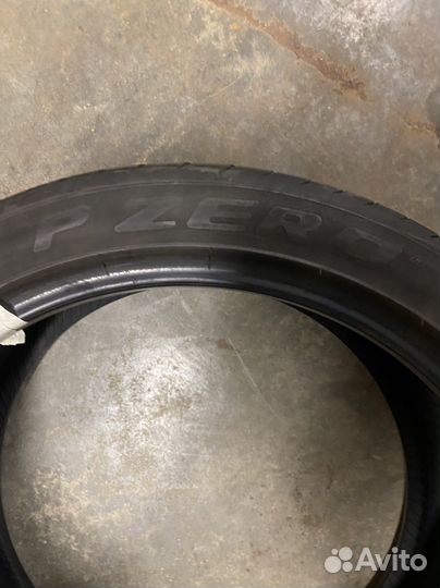 Pirelli P Zero 285/35 R20