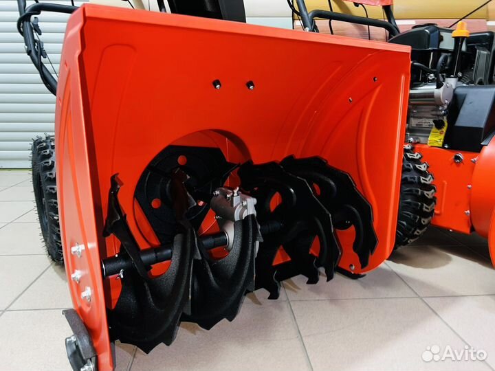 Снегоуборщик бензиновый Honda HSS 13лс