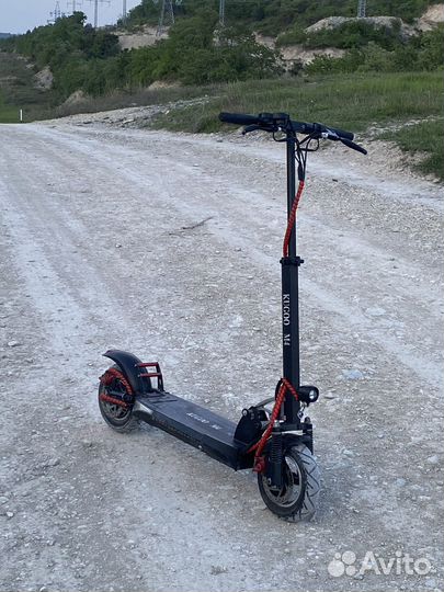 Электросамокат kugoo m4