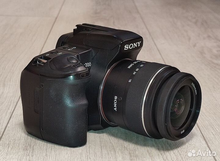 Sony A200
