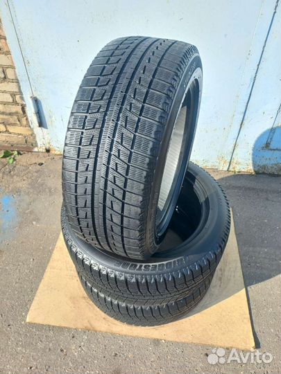 Bridgestone Blizzak RFT 245/50 R18