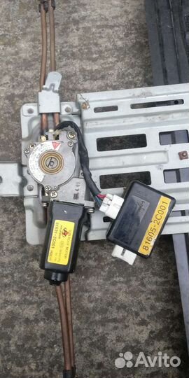 Люк на крышу авто