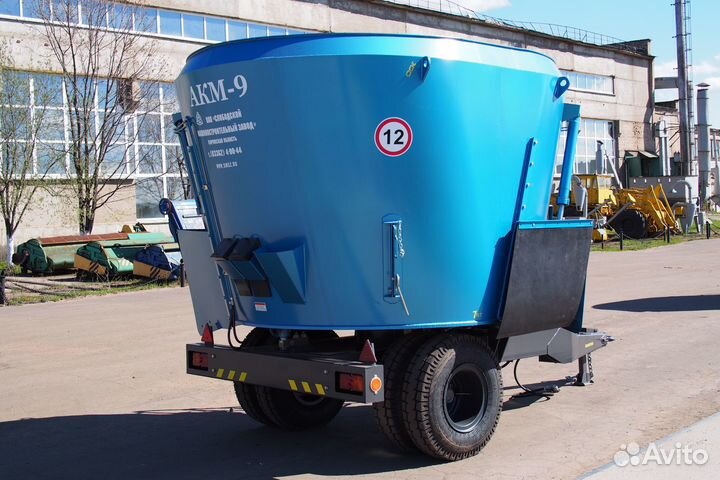 Кормораздатчик Слободской машиностроительный завод АКМ-9, 2023